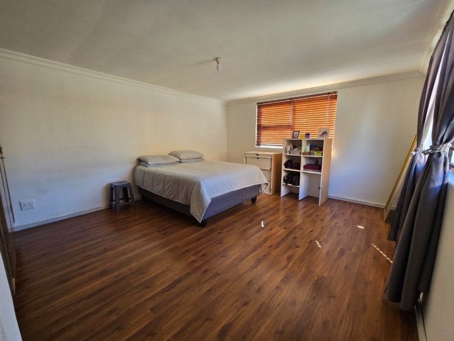 3 Bedroom Property for Sale in Westridge Western Cape